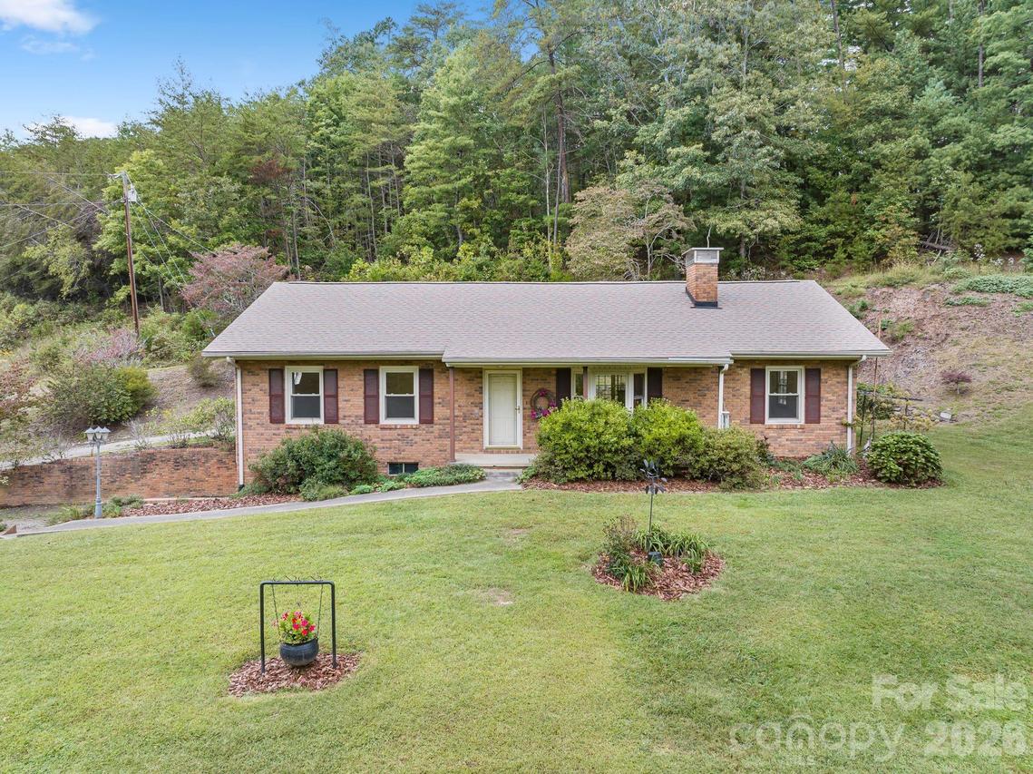 25 Mezzo Cove, Asheville, NC 28804
