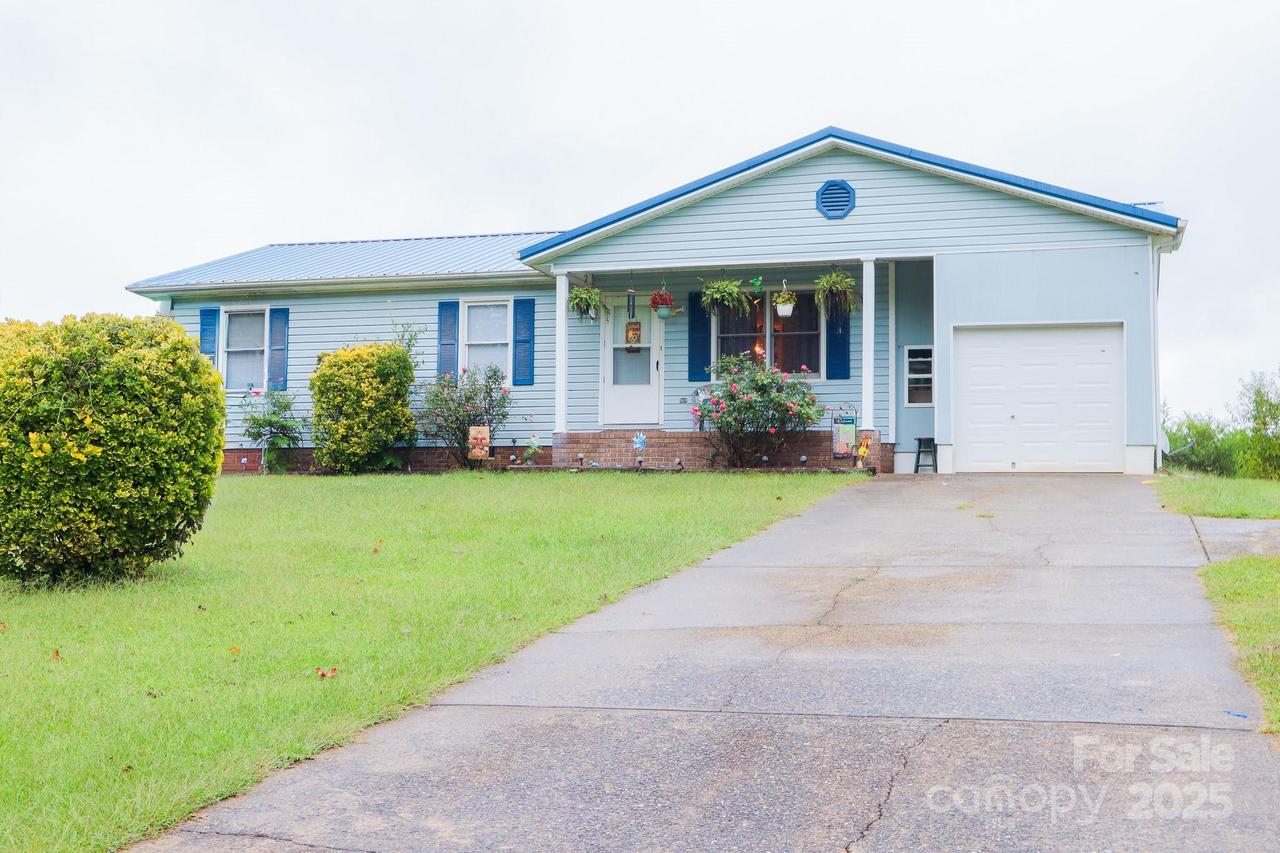 121 Unnamed Ln., Granite Falls, NC 28630