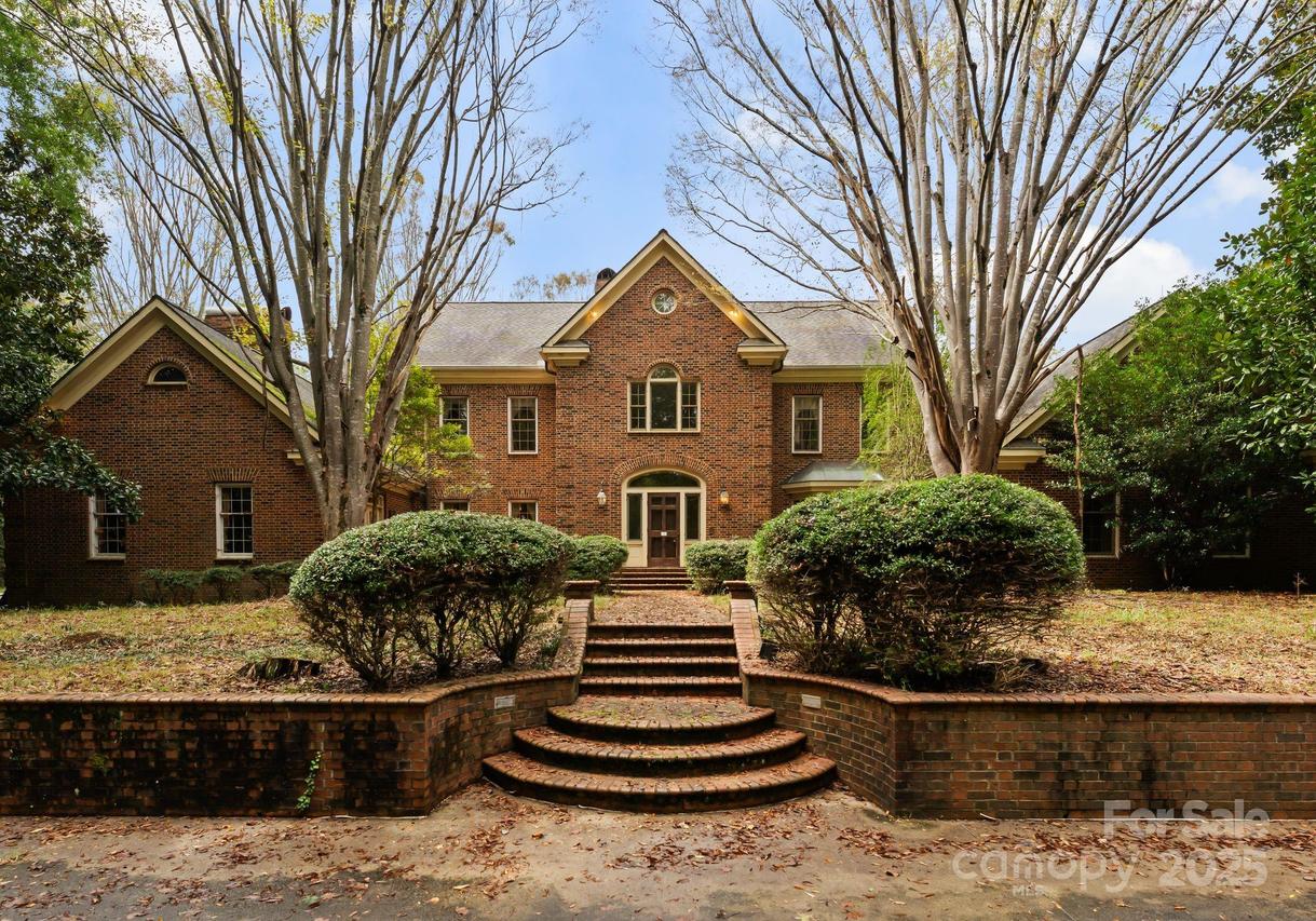 298 Shadowbrooke Ln., Mooresville, NC 28117