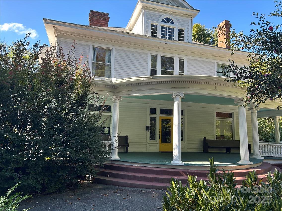 810 E Franklin St., Monroe, NC 28112