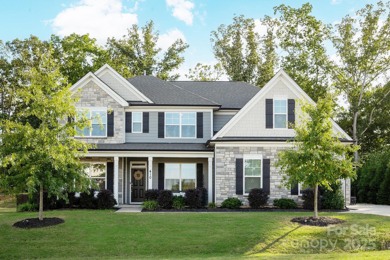 410 Sinaloa St., Waxhaw, NC 28173