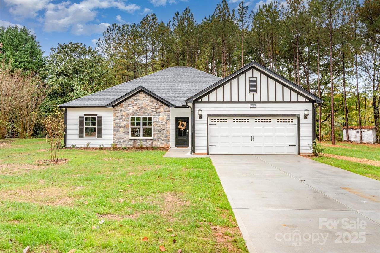 839 Stanley Spencer Mtn Rd., Gastonia, NC 28056