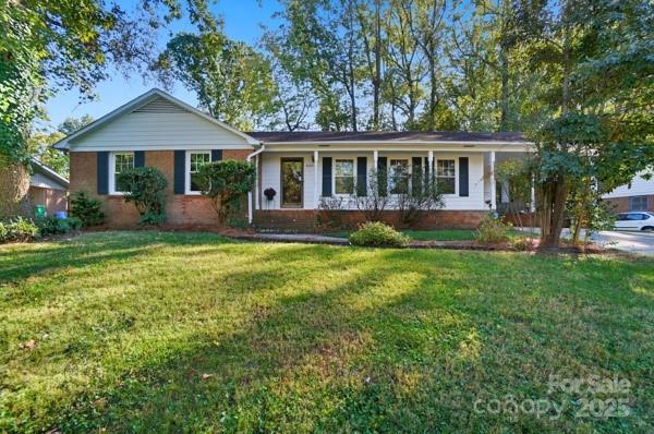 2000 Knell Dr., Charlotte, NC 28212
