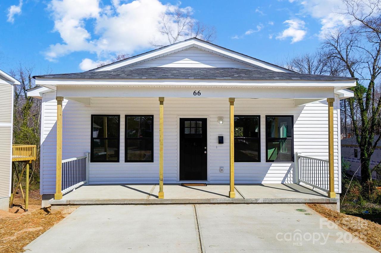 75 Woodsdale Pl., Concord, NC 28025