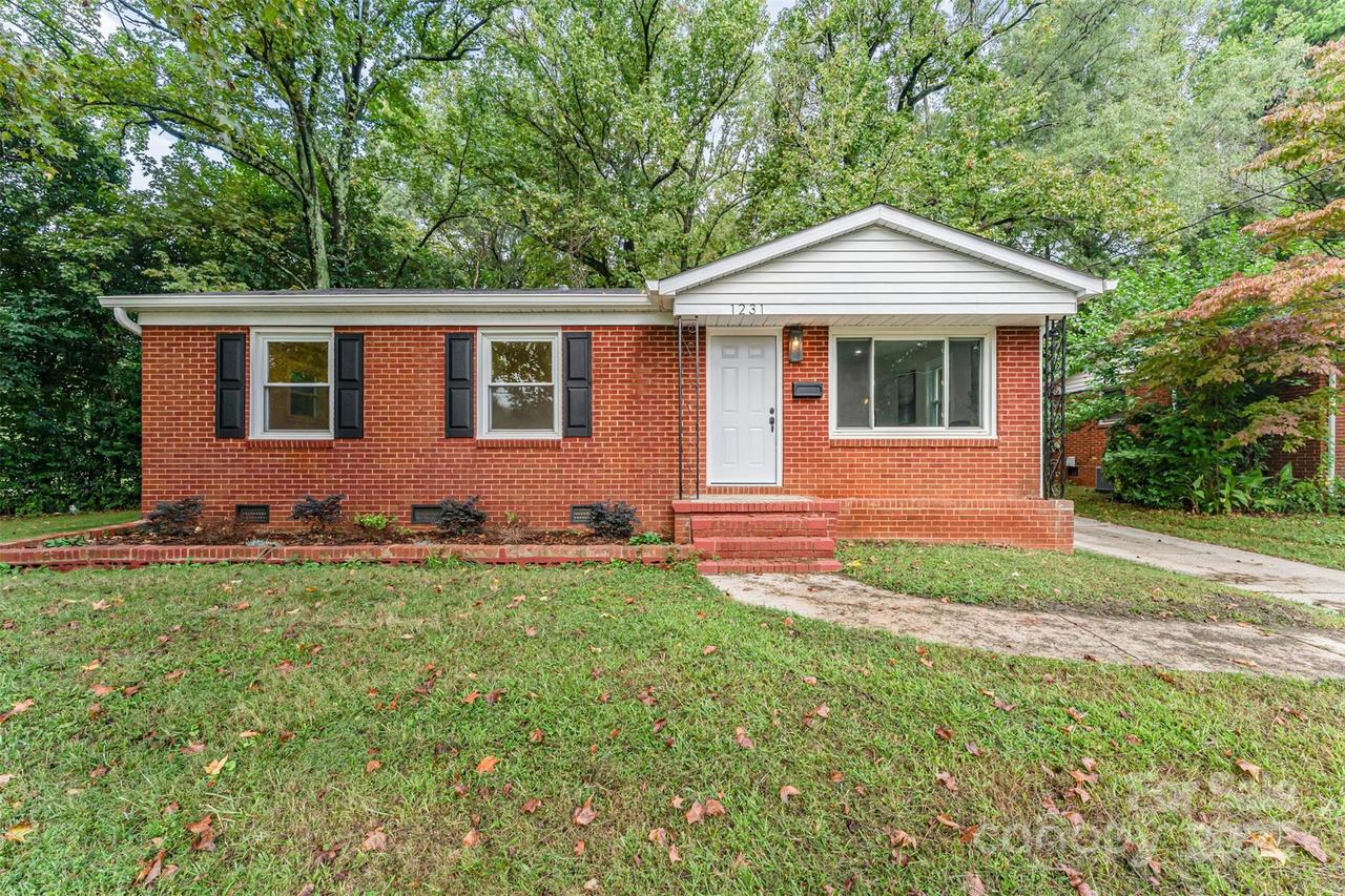 1231 Dean St., Charlotte, NC 28216