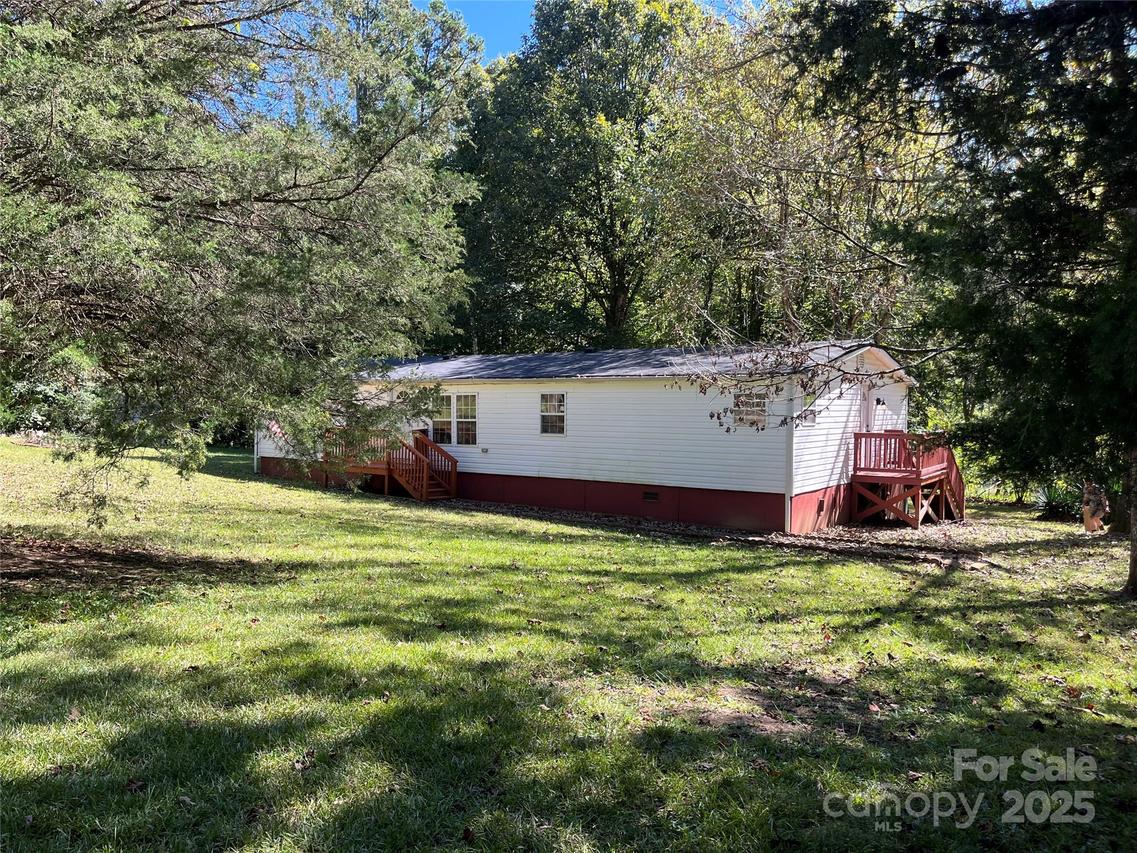 1785 Doe Ct., Iron Station, NC 28080