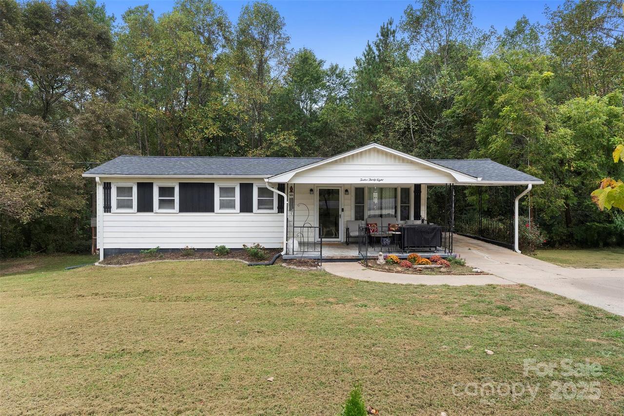 1238 Oak Grove Rd., Kings Mountain, NC 28086
