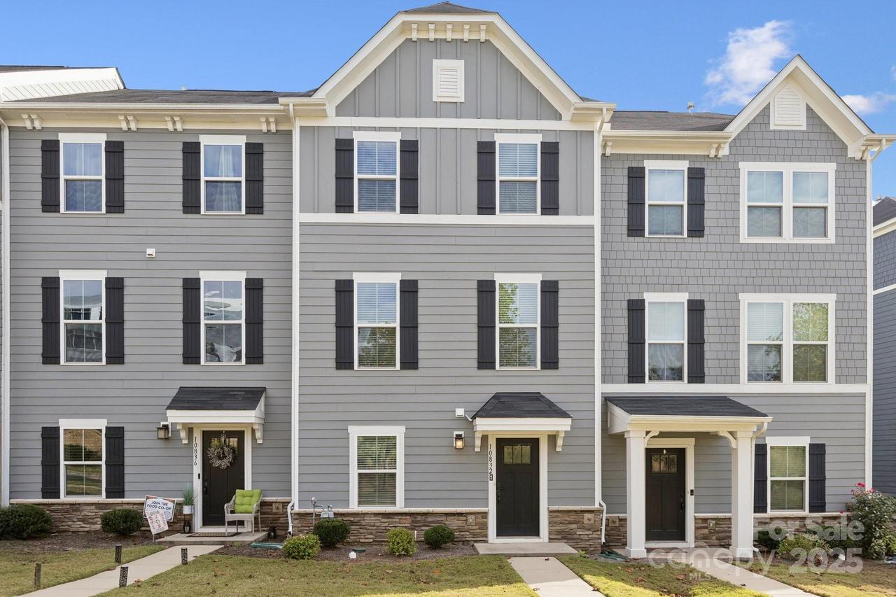 10832 Overlook Mountain Dr., Charlotte, NC 28216