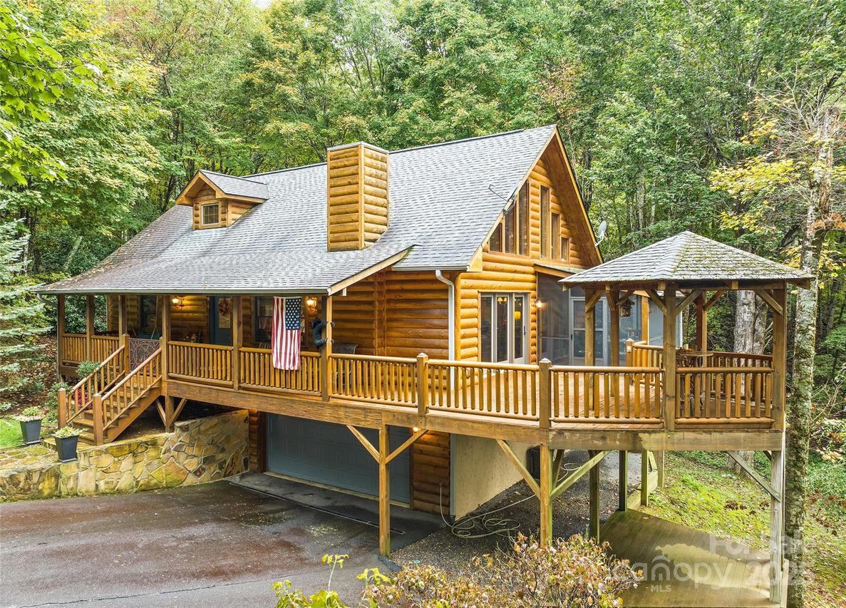 1664 Tawodi Tr., Maggie Valley, NC 28751
