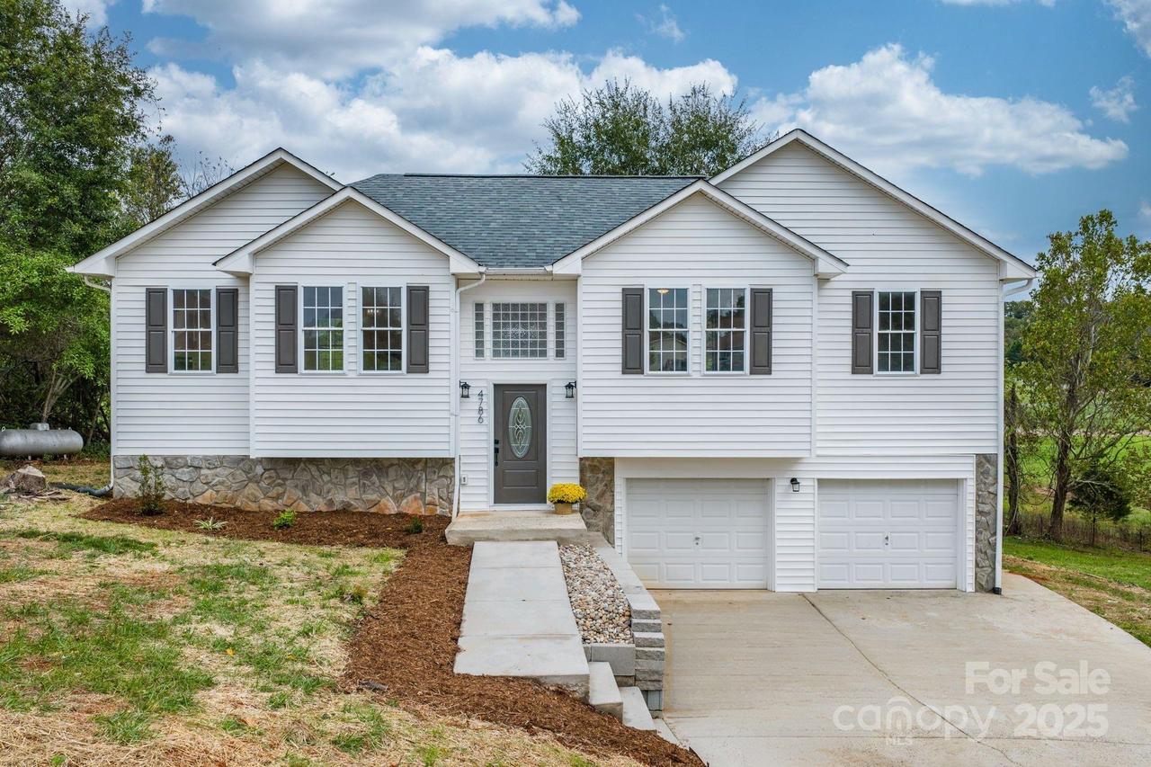4786 Thoreau Dr., Conover, NC 28613