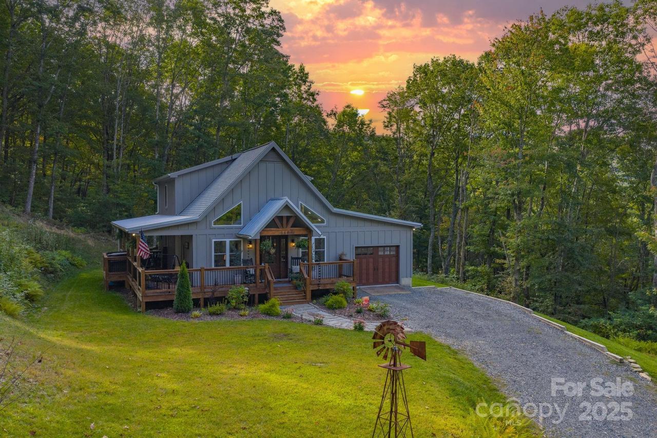 146 Spring Dipper Dr., West Jefferson, NC 28694