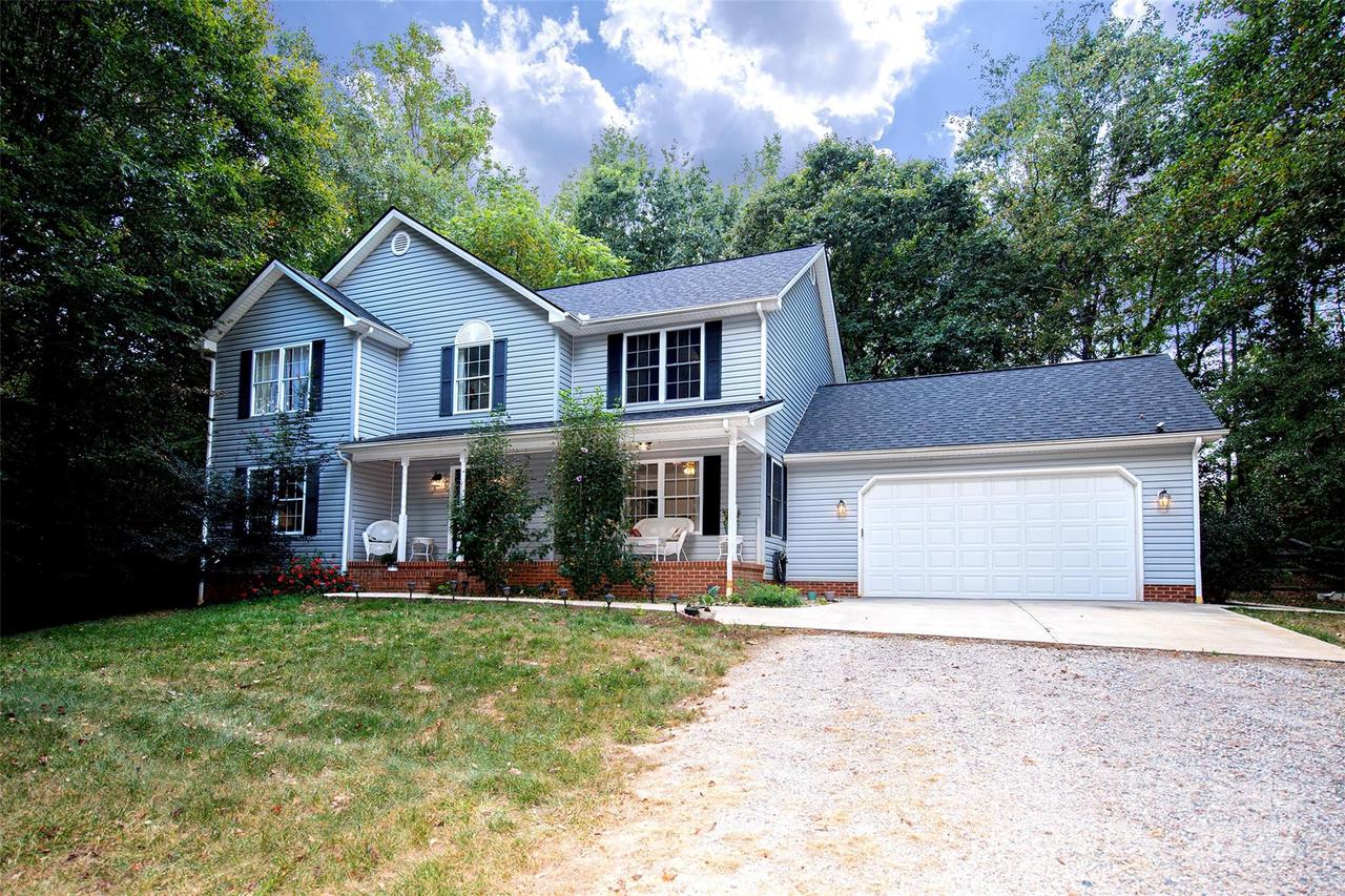 8327 Loma Linda Ln. #11, Waxhaw, NC 28173