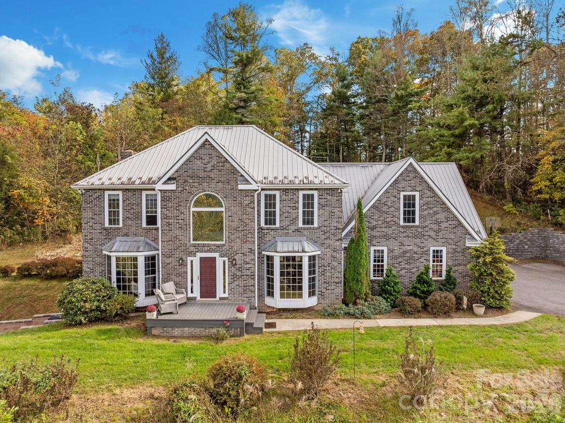 235 Petersburg View Dr., Marshall, NC 28753