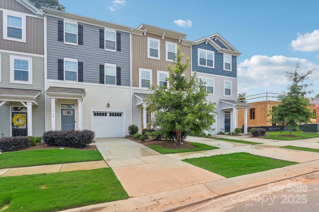 1134 Keydet Dr., Charlotte, NC 28216