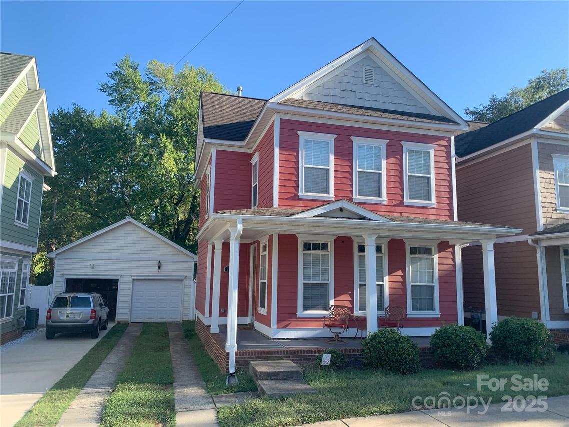21223 Pine St., Cornelius, NC 28031