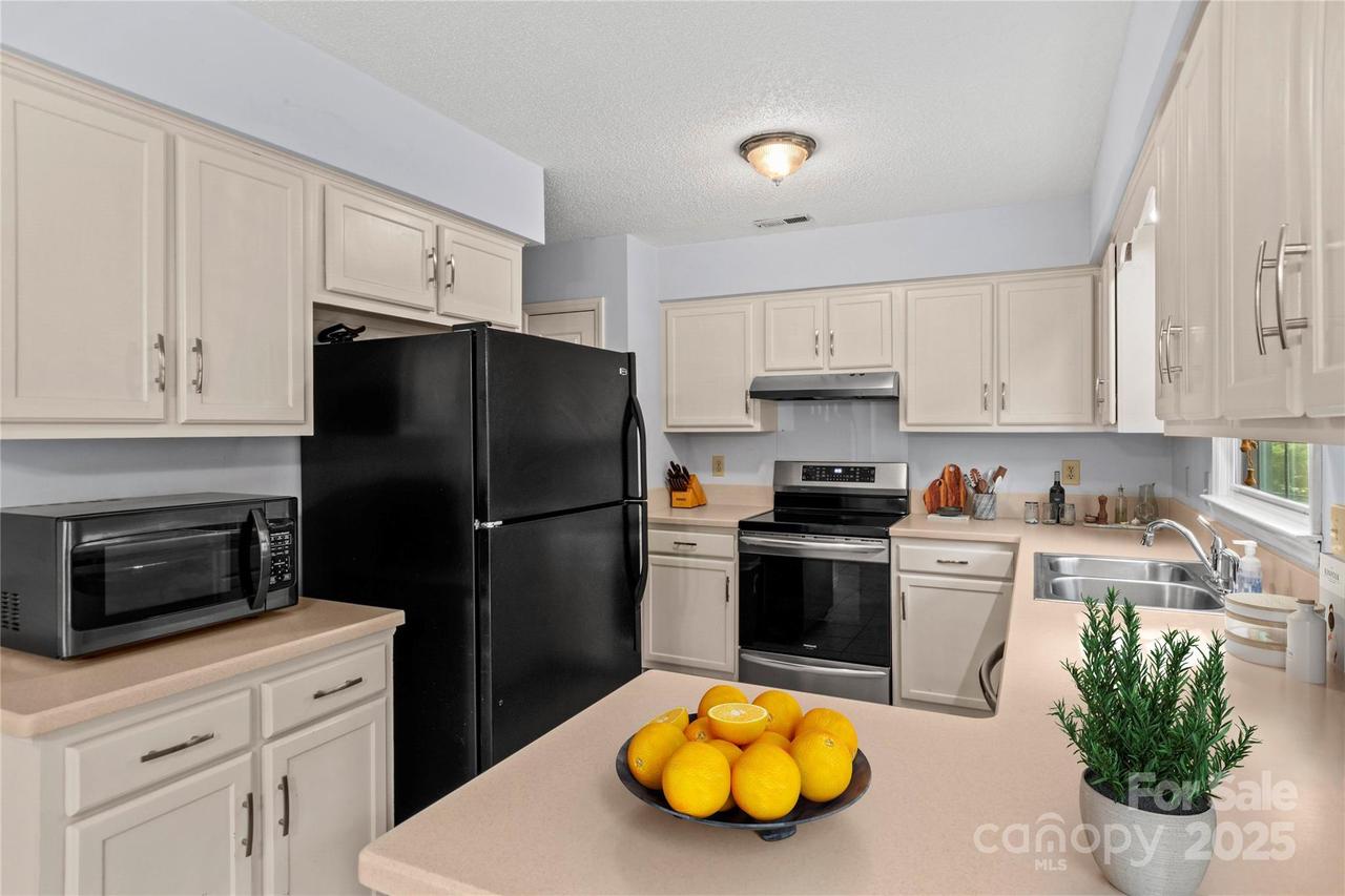 224 Winfield Dr., King, NC 27021