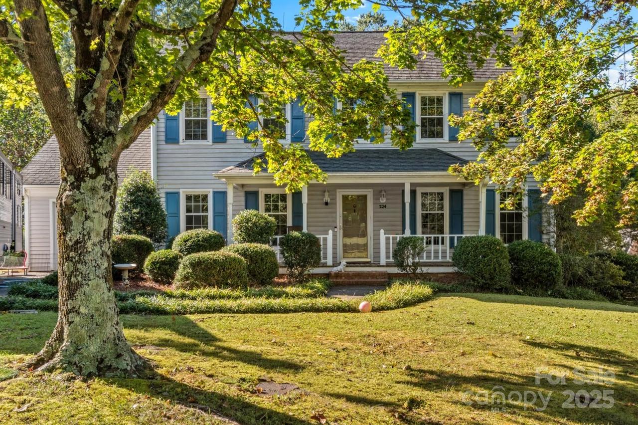 224 Winfield Dr., King, NC 27021