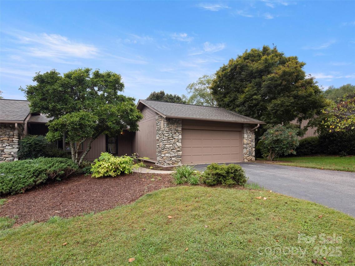 5 Ridge Ter. #A-3, Asheville, NC 28804