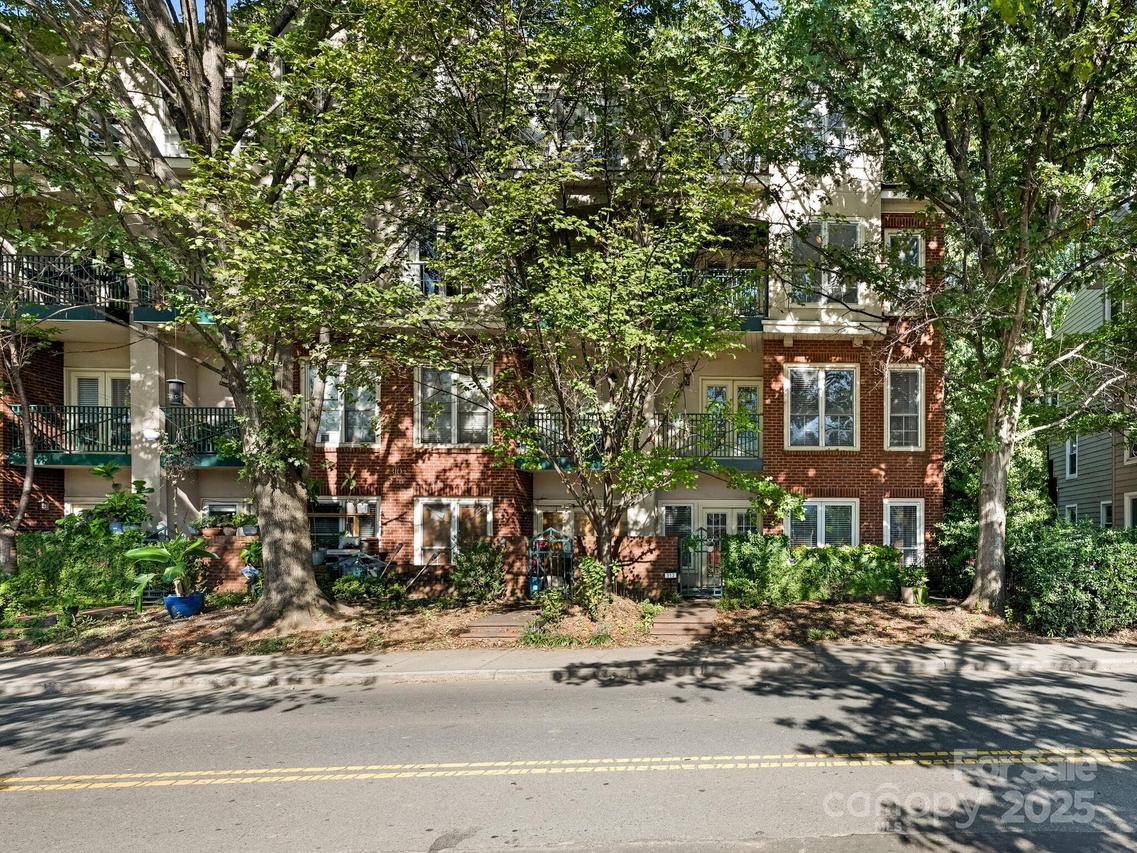 320 S Cedar St., Charlotte, NC 28202