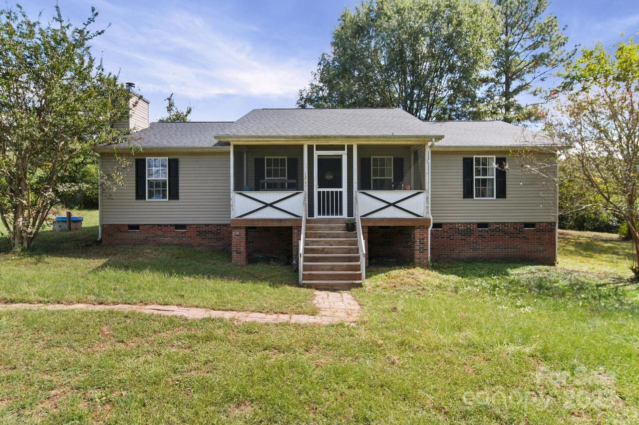 1723 Faulks Church Rd., Marshville, NC 28103
