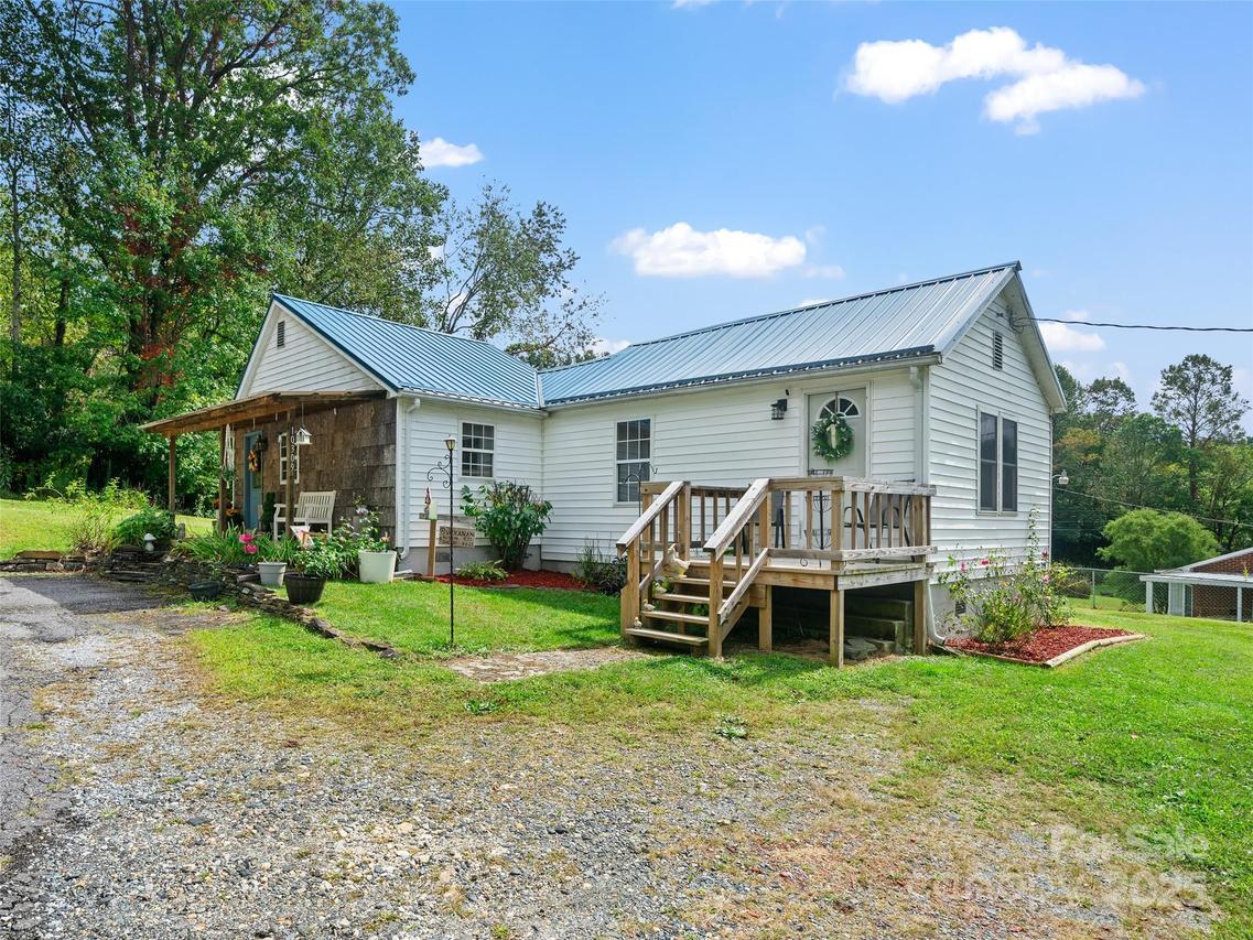 10309 S Us 19e Hwy., Spruce Pine, NC 28777