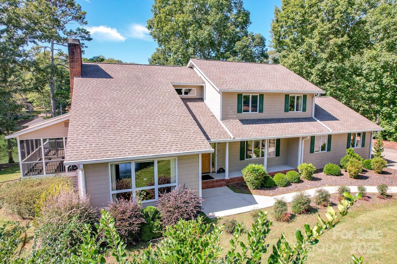 54 Cove Crest Dr., Taylorsville, NC 28681