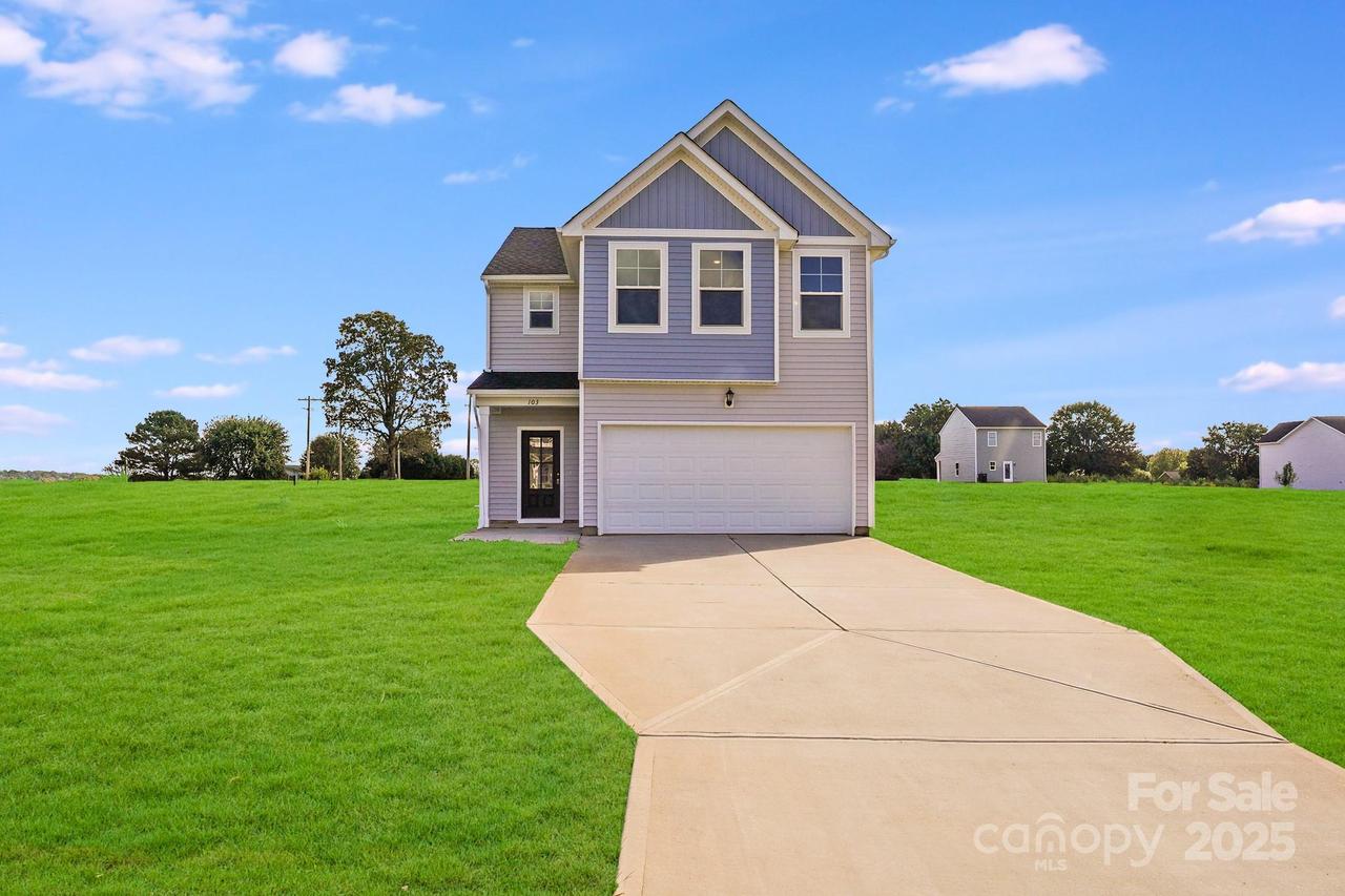 103 Red Cedar Ln., Statesville, NC 28625