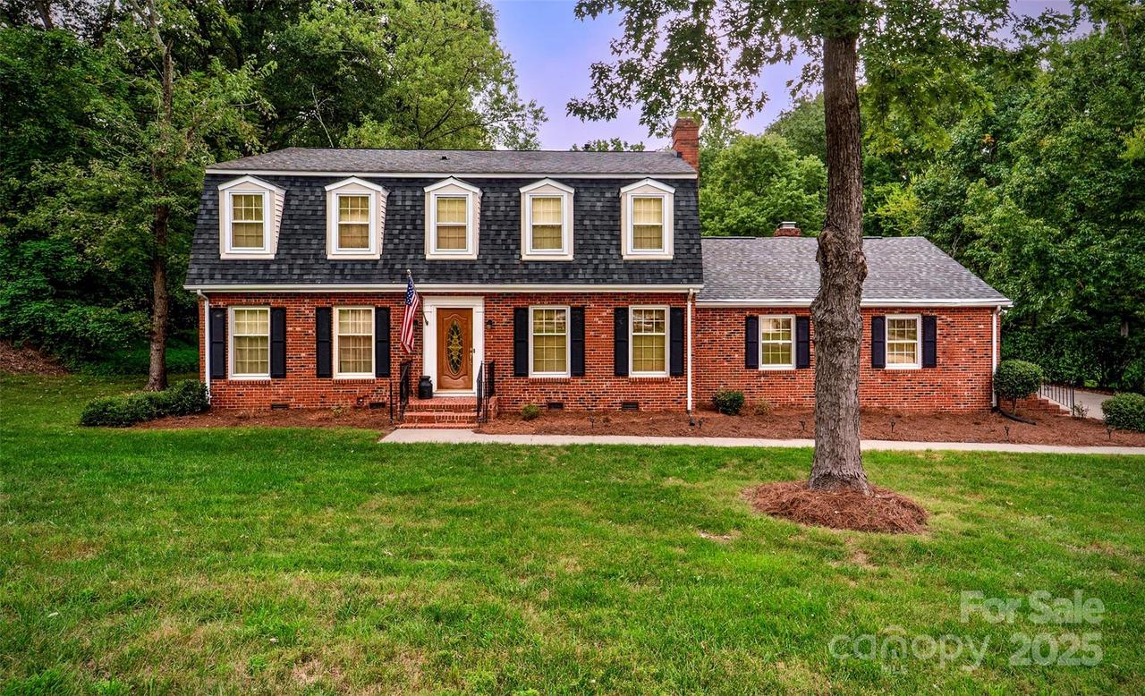 4426 Deepwood Dr., Charlotte, NC 28226