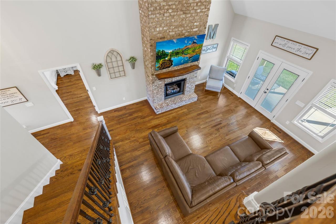 895 Oak Ridge Farms Cir., Newton, NC 28658