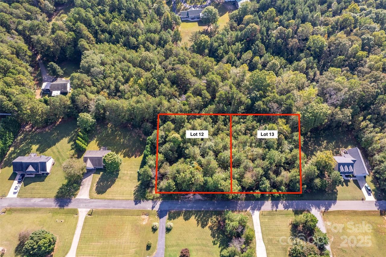 171 & 179 Braxton Dr. #12 & 13, Statesville, NC 28677