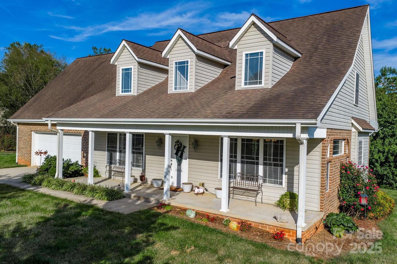 5514 Land Harbour Dr., Granite Falls, NC 28630