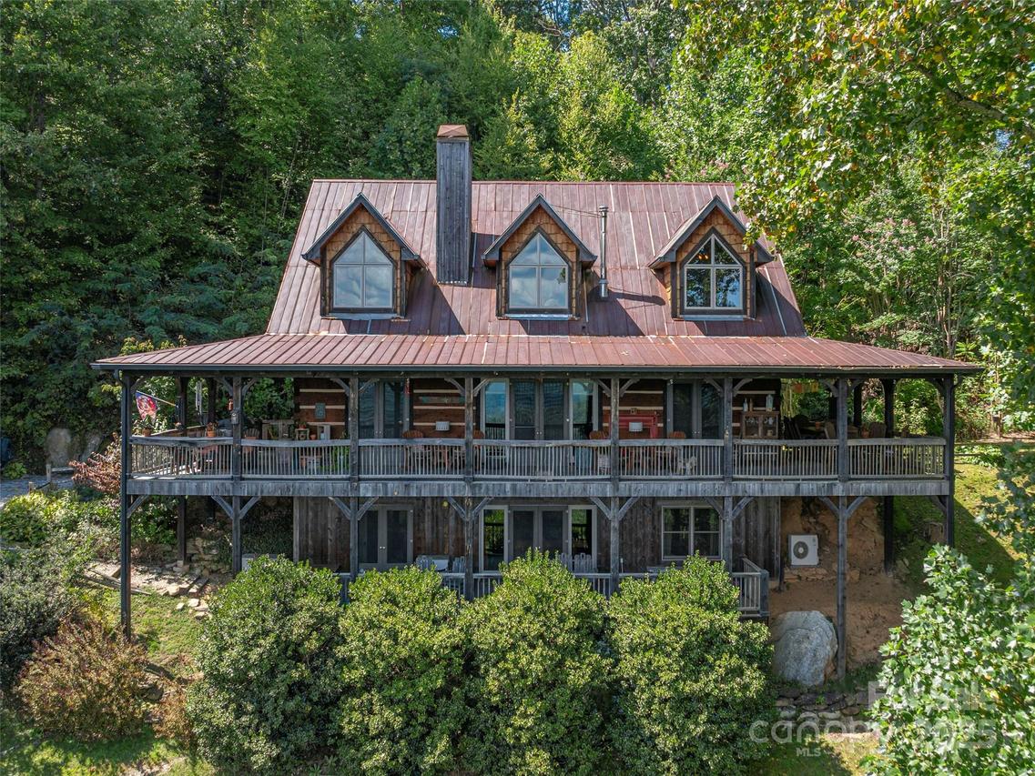 234 Historic Oak Tr., Waynesville, NC 28785