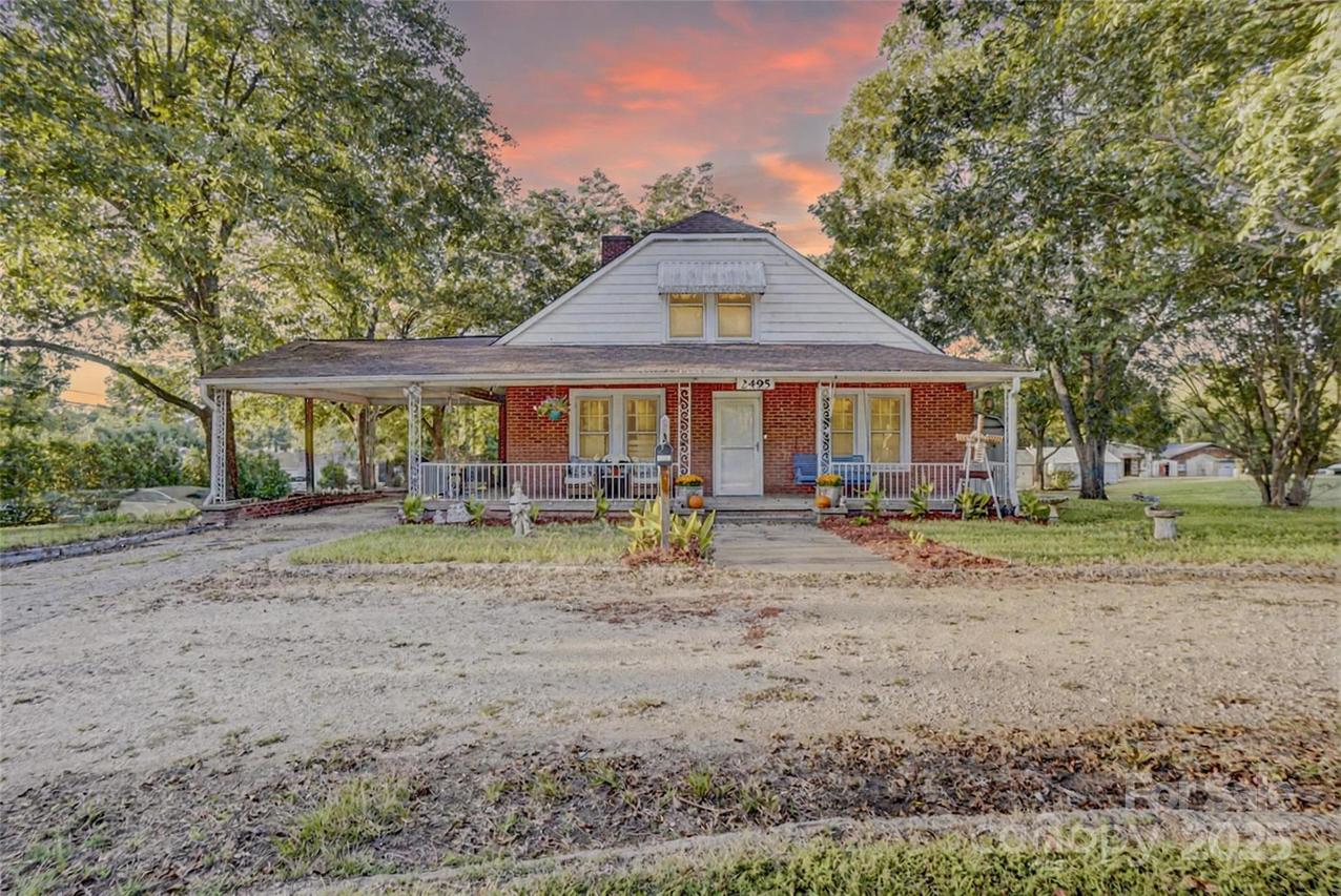 2495 Centergrove Rd., Kannapolis, NC 28083
