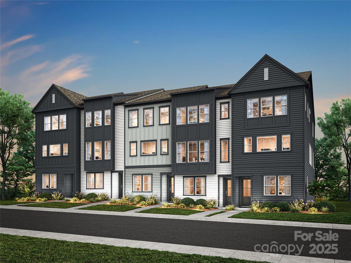 1335 Sandstar Ln., Charlotte, NC 28226