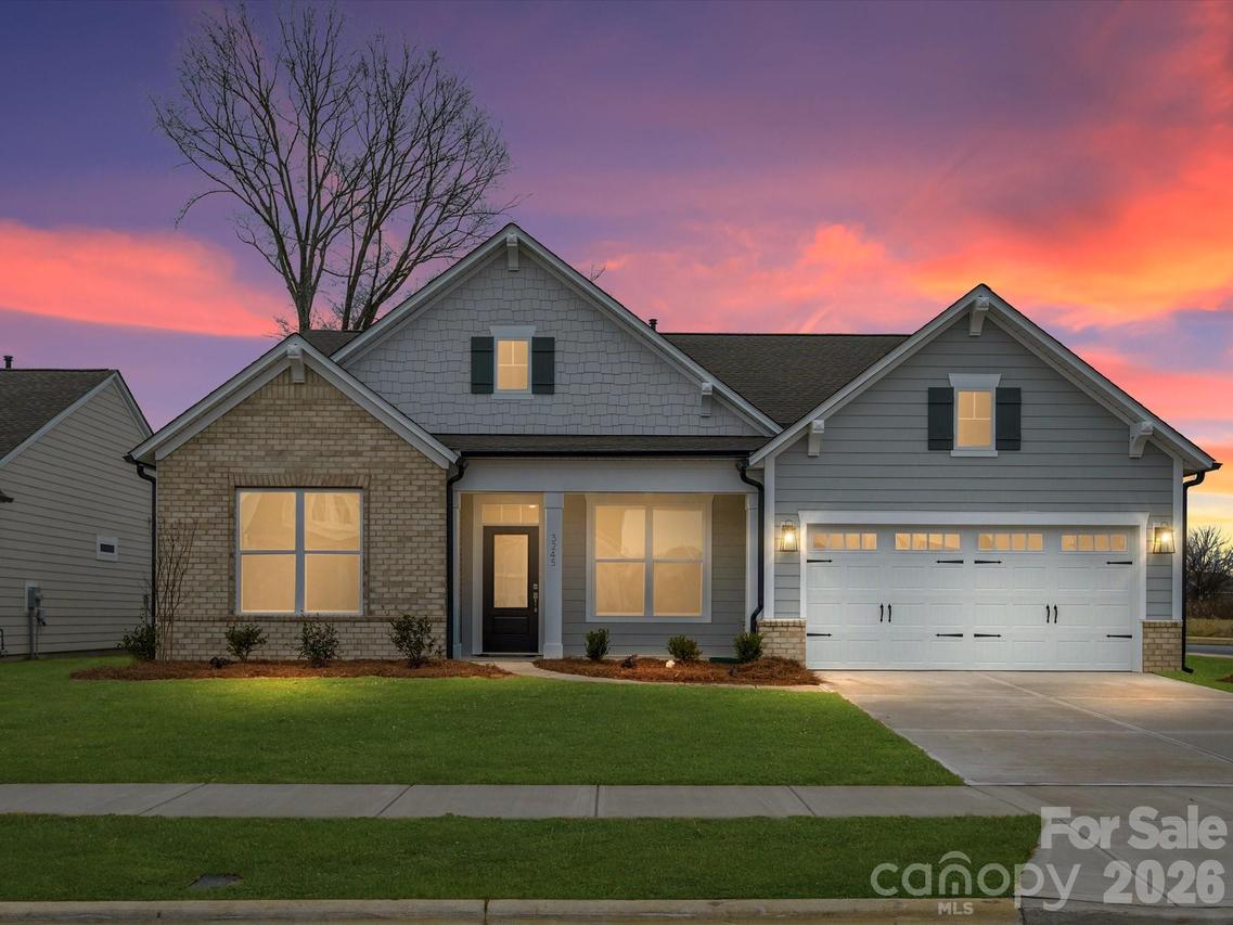 3245 Vermillion Dr., Harrisburg, NC 28075