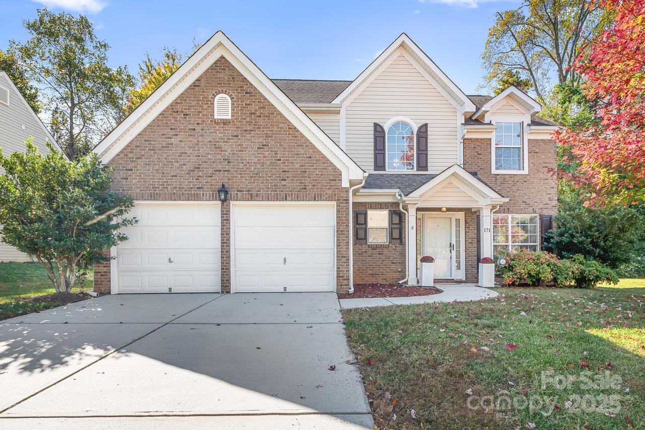 171 Vance Crescent Dr., Mooresville, NC 28117