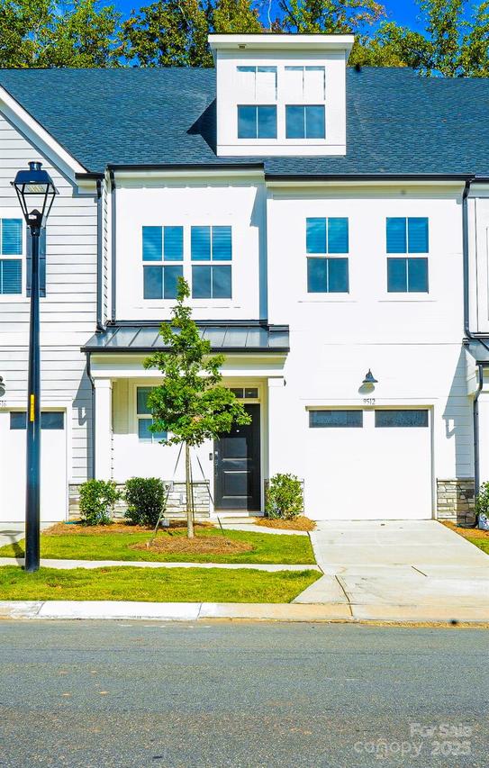 9512 Munsing Dr. #165, Charlotte, NC 28269