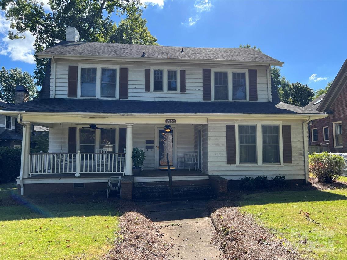 1709 Park Rd., Charlotte, NC 28203