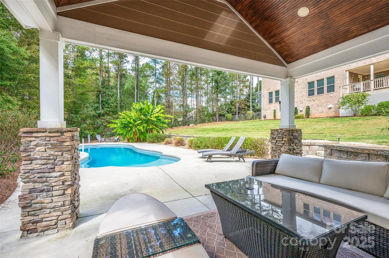 191 Belfry Loop, Mooresville, NC 28117