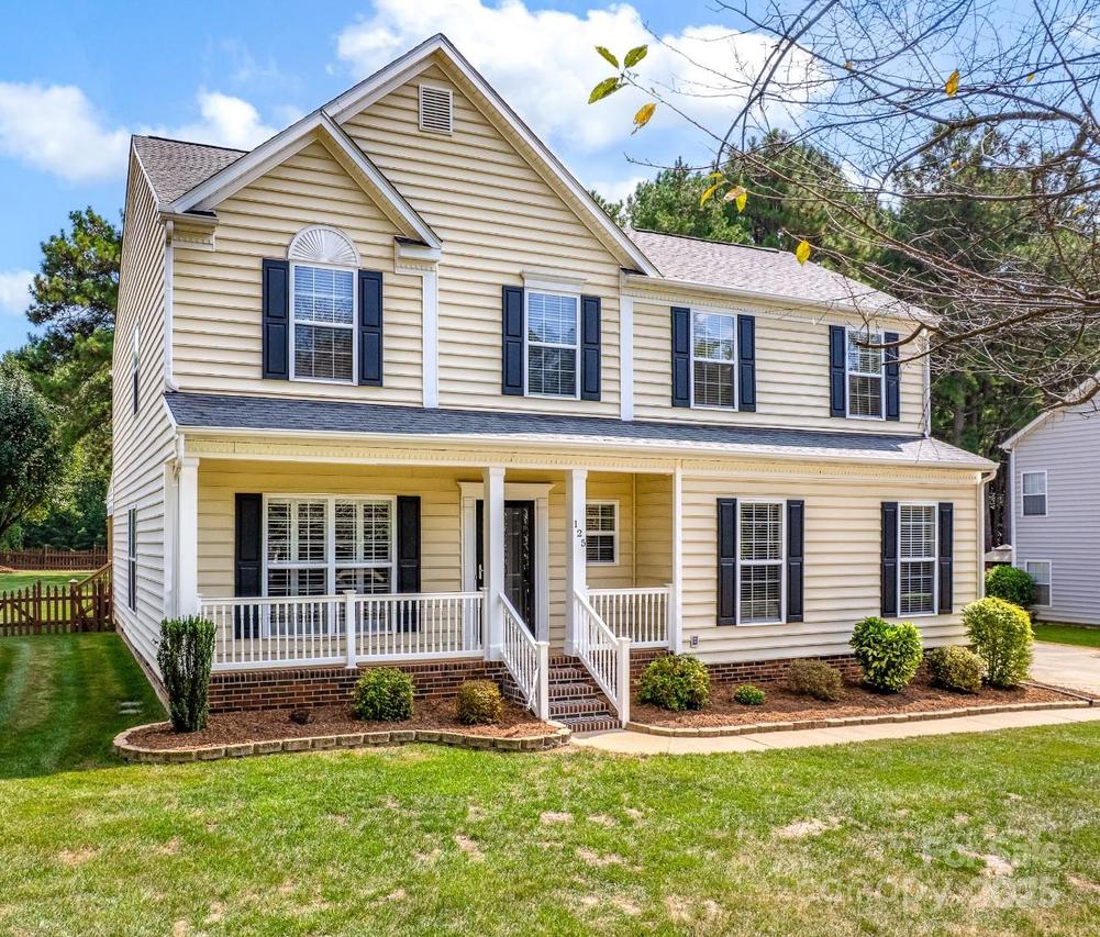 125 Castleton Dr., Mooresville, NC 28117