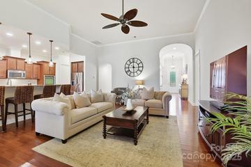 6412 Myston Ln., Huntersville, NC 28078