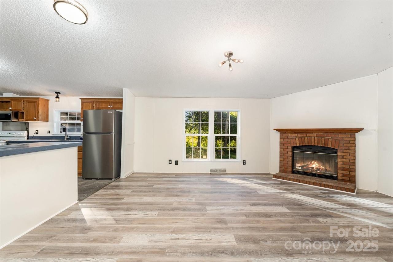 495 Brumley Rd., Mooresville, NC 28115