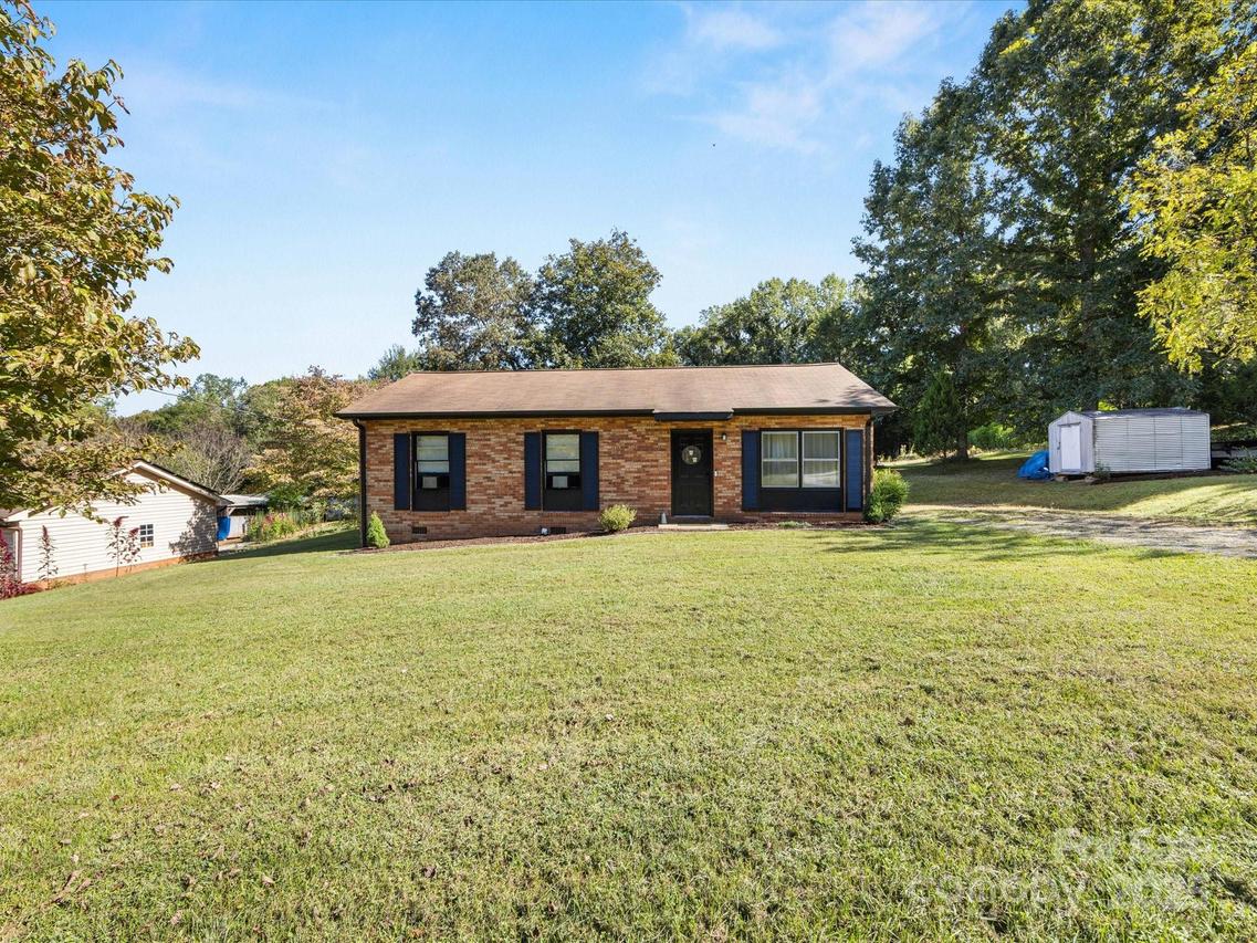 350 Spencer Rd., Conover, NC 28613