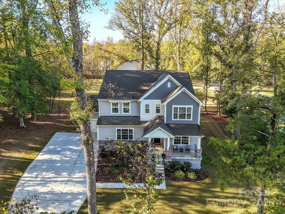 14002 Autumn Glory Dr., Mint Hill, NC 28227