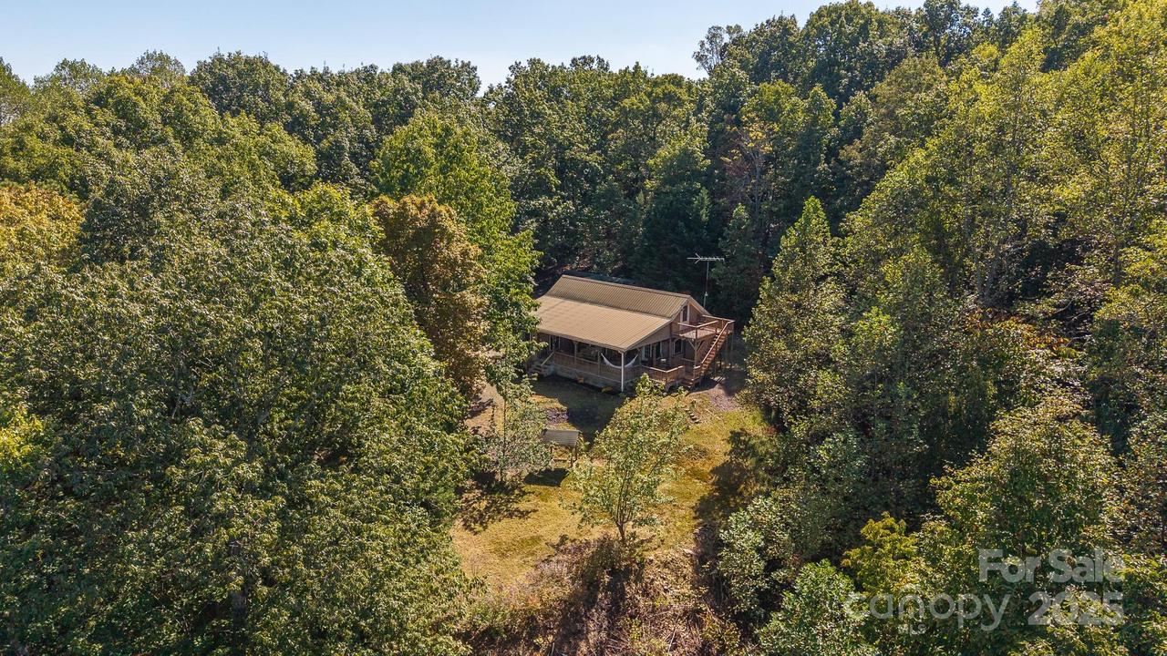813 Wells Knob Rd., Elkin, NC 28621