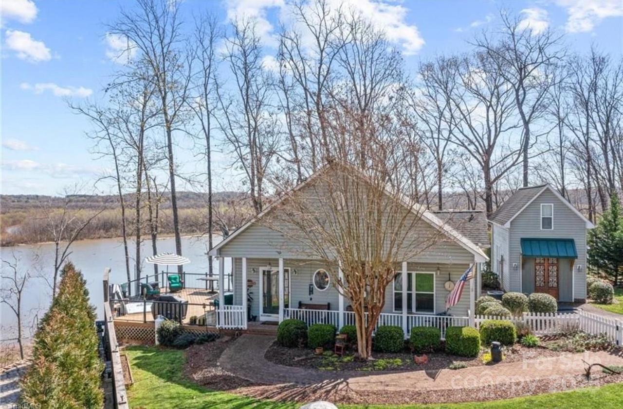139 Timberlake Ct., Salisbury, NC 28146