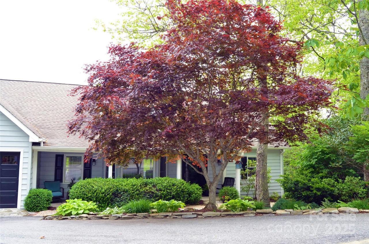 387 Tarry Acres Cir., Blowing Rock, NC 28605