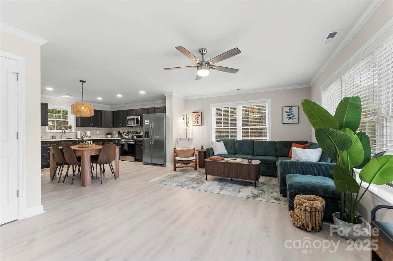 60 Leisure Ln., Maggie Valley, NC 28751