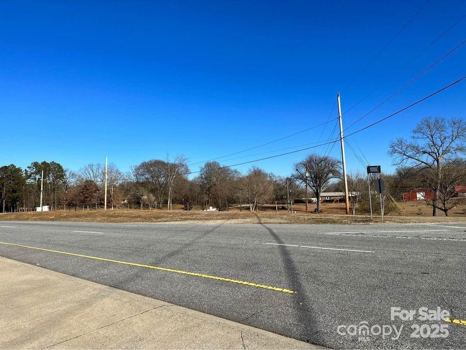 6839 Us 221s Hwy., Mooresboro, NC 28114