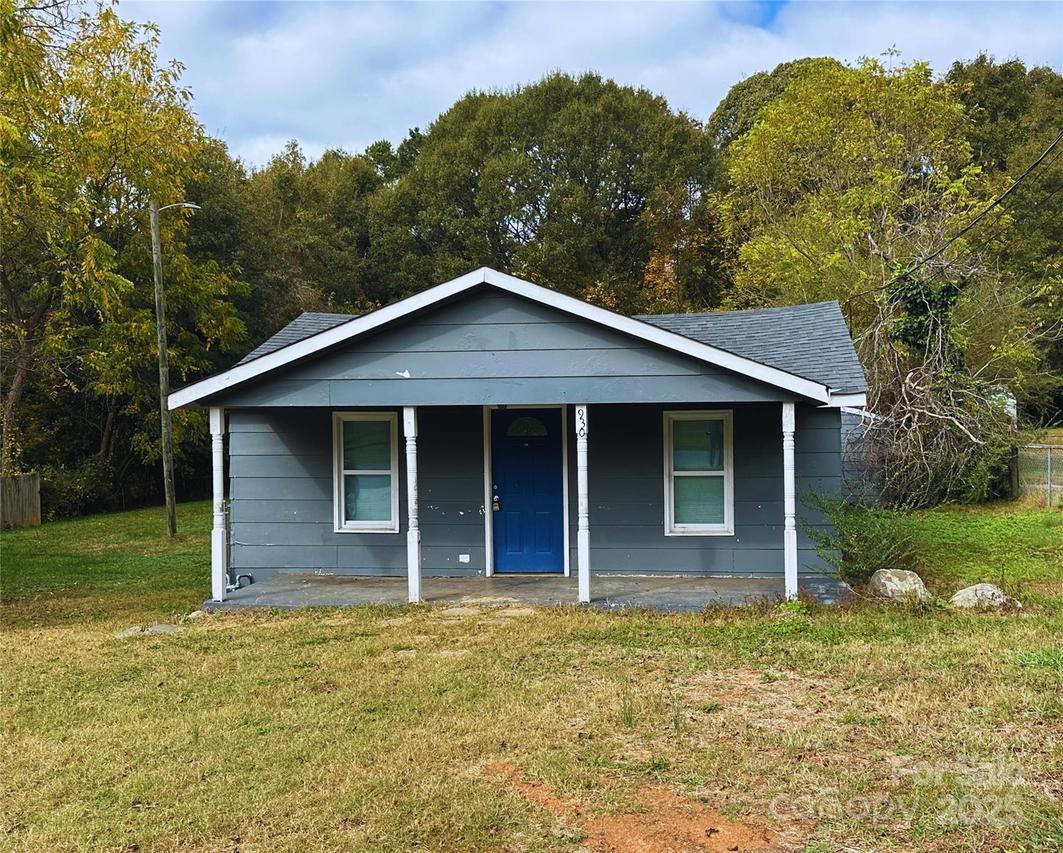 930 Mauney Ave., Gastonia, NC 28054